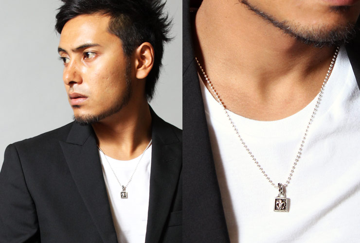 クロムハーツ ChromeHearts フレームド BSフレアチャーム