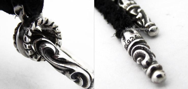 クロムハーツ ChromeHearts スクロールバンドリングペンダント
