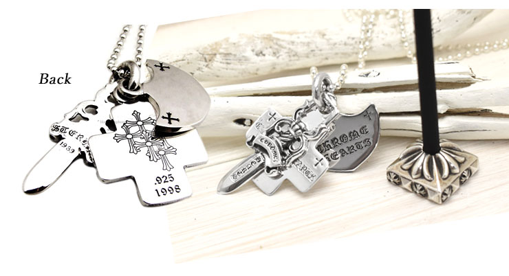 ✨️クロムハーツ　小さなペンダント✨️ ✨️もくめ✨️ Chrome Hearts クロムハーツ メンズペンダントトップ CHARM