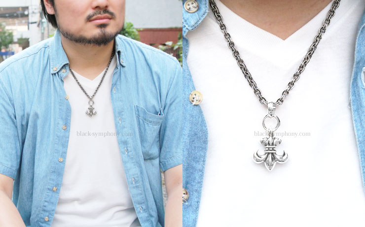 アクセサリーCHROME HEARTS BS FLUER BSペンダント＋レザーネックレス