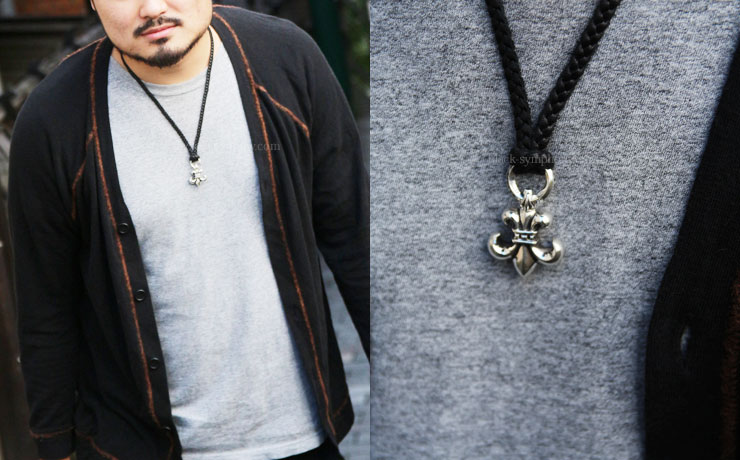 アクセサリーCHROME HEARTS BS FLUER BSペンダント＋レザーネックレス