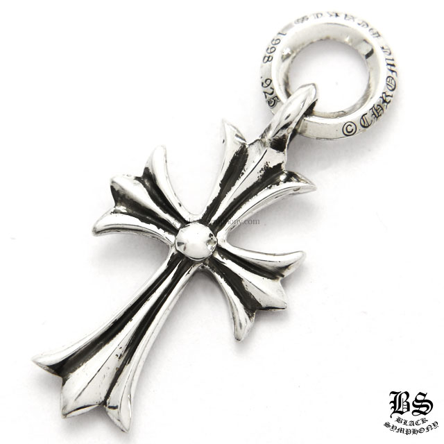  chrome hearts タイニーCHクロスチャーム