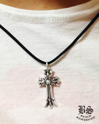 ダブルchクロスチャーム CHROME HEARTS - ダブルCHクロスチャーム | Tempt